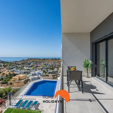 #233 Fox Trail By Holidays