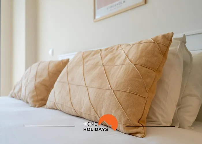 #233 Fox Trail By Holidays