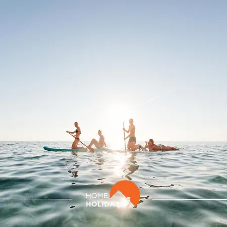 #233 Fox Trail By Holidays Апартаменти *